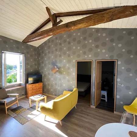 Als Locations Calvet Francoise Apartament