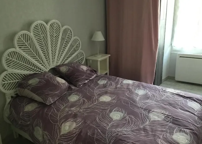 Als Locations Calvet Francoise * Jonzac