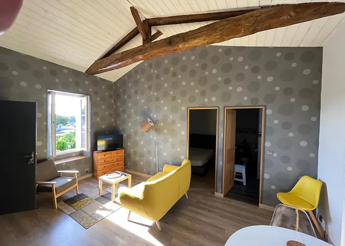 Als Locations Calvet Francoise Apartamento